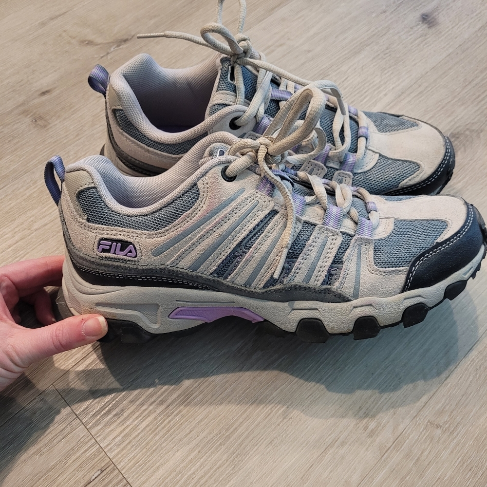 Fila Women's Day Hiker Sneakers - sz 7.5 - Picture 2 of 5